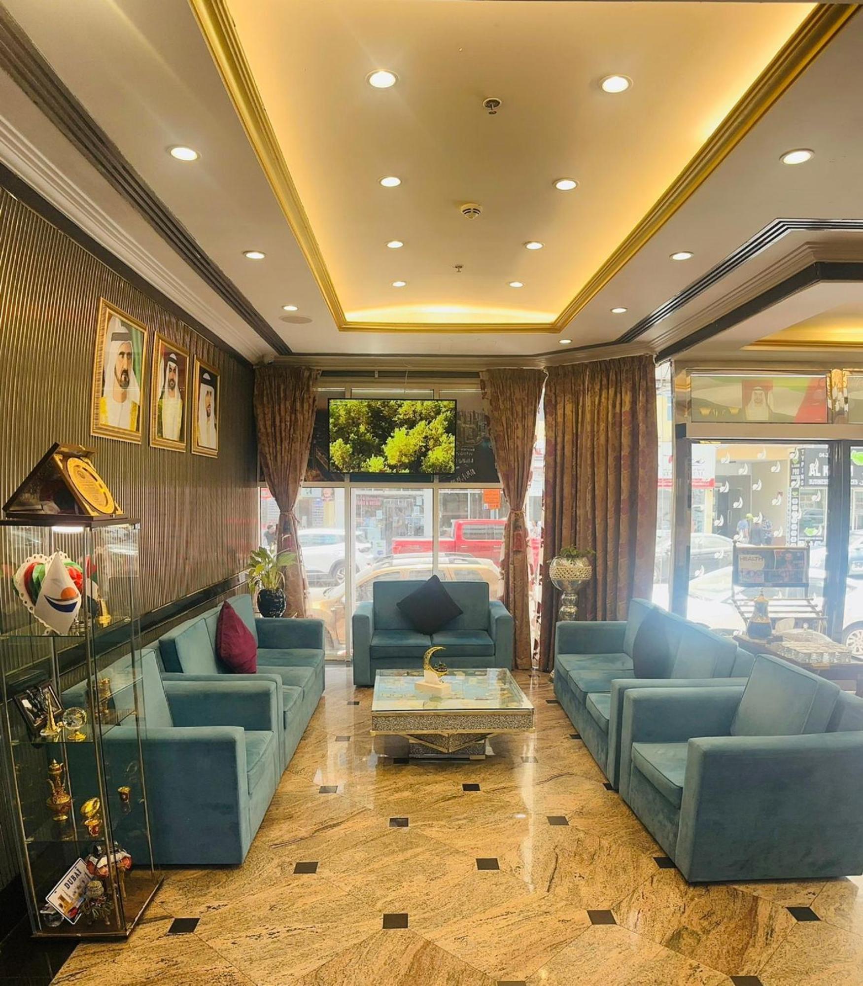 New California Hotel Дубай Экстерьер фото